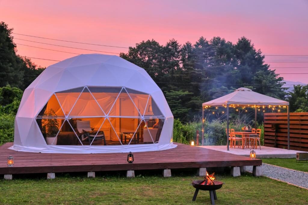 Fenomena Glamping